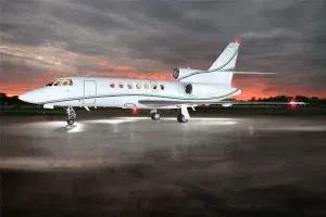 simply-dominican-falcon-503x-private-jet-5