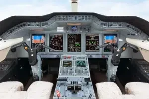 simply-dominican-hawker-4000-private-jet-4